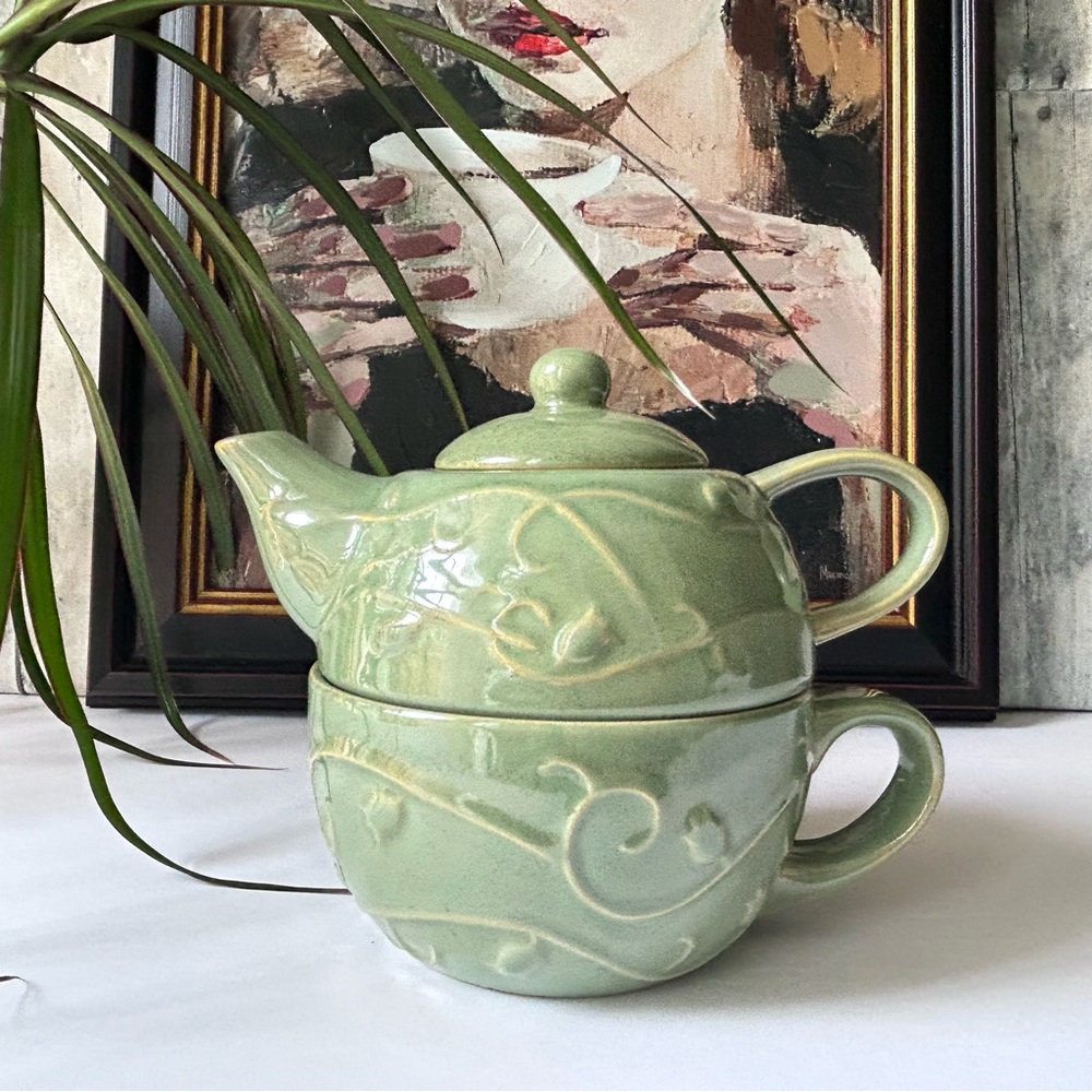 🌴Pier 1 Imports Stackable Stoneware Sage Green Tea For One - Tea Pot & Cup Set